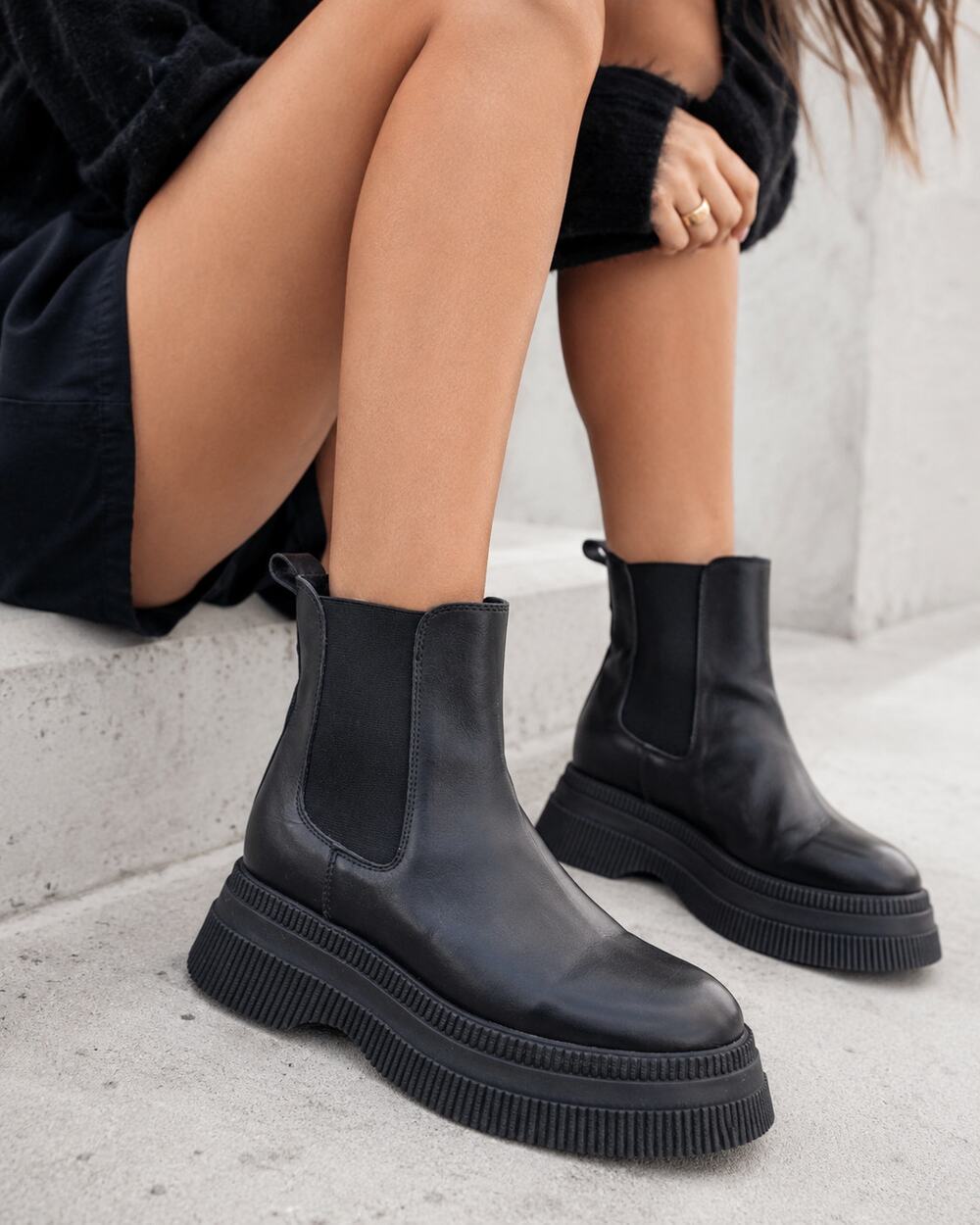 Ganni Black Leather Platform Creepers Chelsea Boots Womens 8.5 Goth Fall Casual